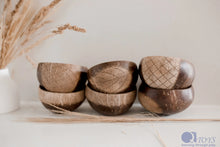Load image into Gallery viewer, QToys Australia (USA) Patterned Coconut Bowls set of 6
